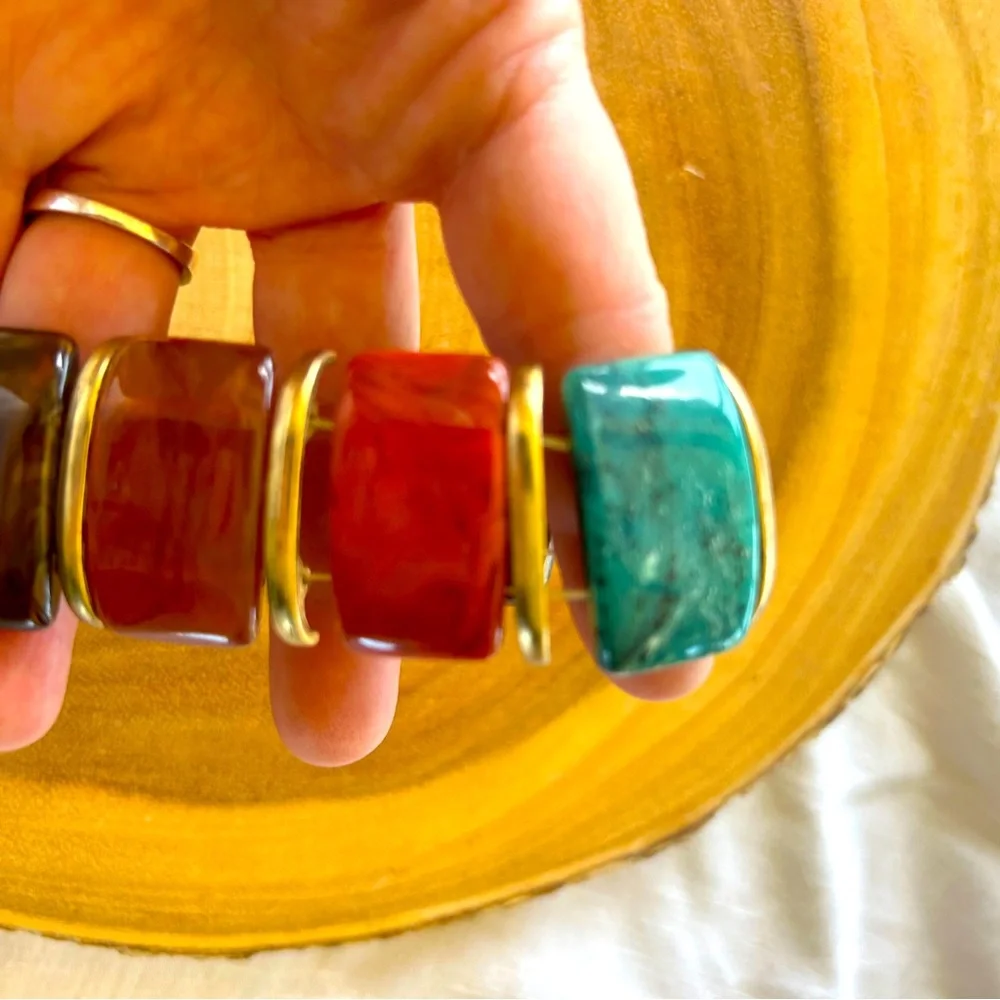 Women’s Stretch Bracelet - Picture 2 of 5